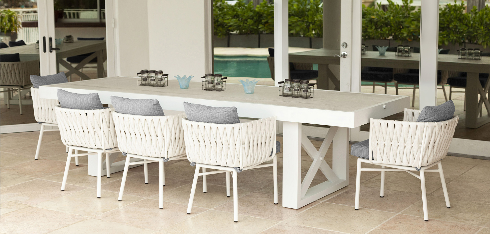 Contemporary Bases contemporary bases